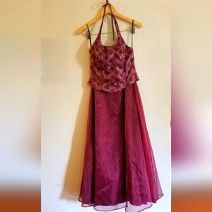 Poly USA Womens Burgundy Full Length Gown Size M